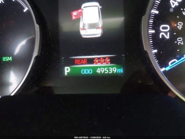 Toyota RAV4 Xle Image 2