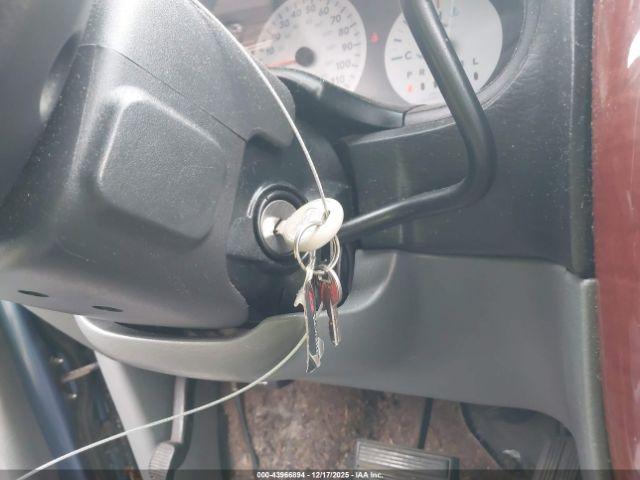 Chrysler Town & Country Lx Image 3