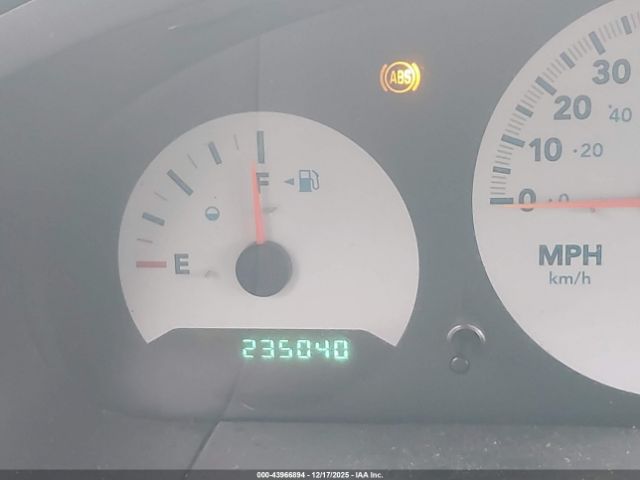 Chrysler Town & Country Lx Image 12