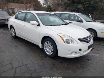  Salvage Nissan Altima