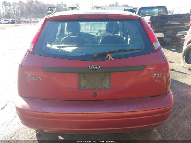 Ford Focus Zx3 Image 16