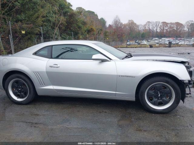 Chevrolet Camaro 1ls Image 9