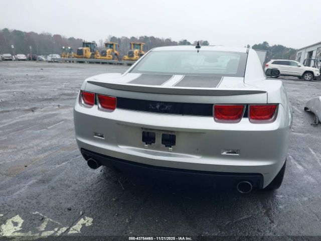 Chevrolet Camaro 1ls Image 12