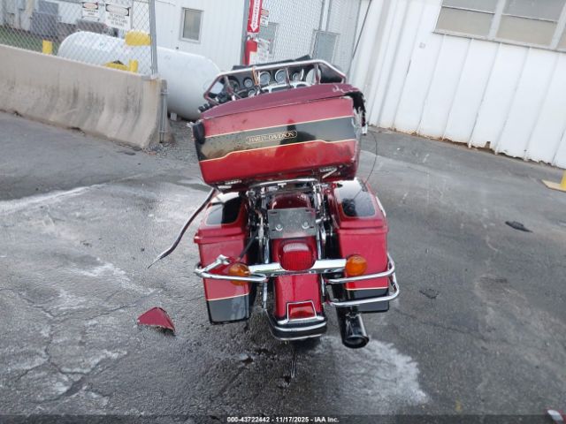 Harley-Davidson Flhtci Image 4