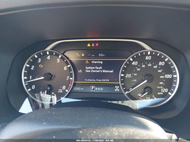 Nissan Frontier Sv 4x4 Image 15