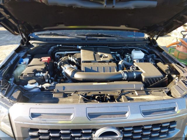 Nissan Frontier Sv 4x4 Image 3