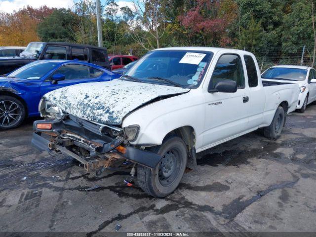 Toyota Tacoma Xtracab Image 15