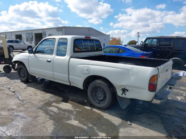 Toyota Tacoma Xtracab Image 7