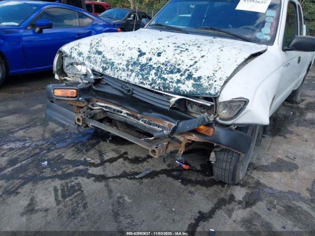 Toyota Tacoma Xtracab Image 13