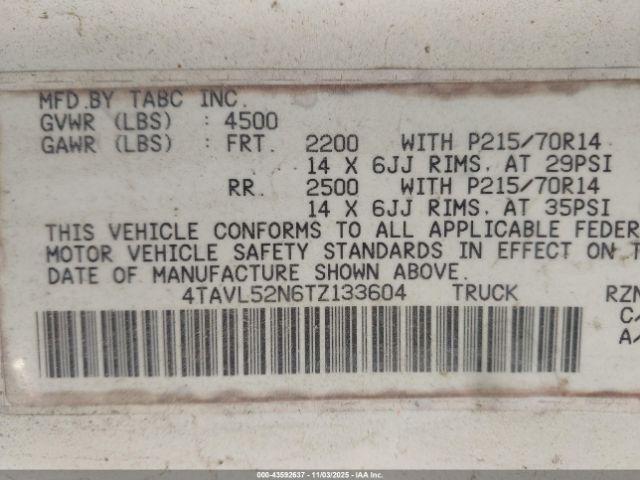 Toyota Tacoma Xtracab Image 12