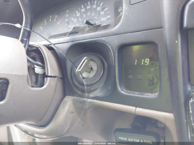 Toyota Tacoma Xtracab Image 16