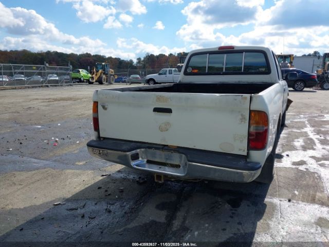 Toyota Tacoma Xtracab Image 5