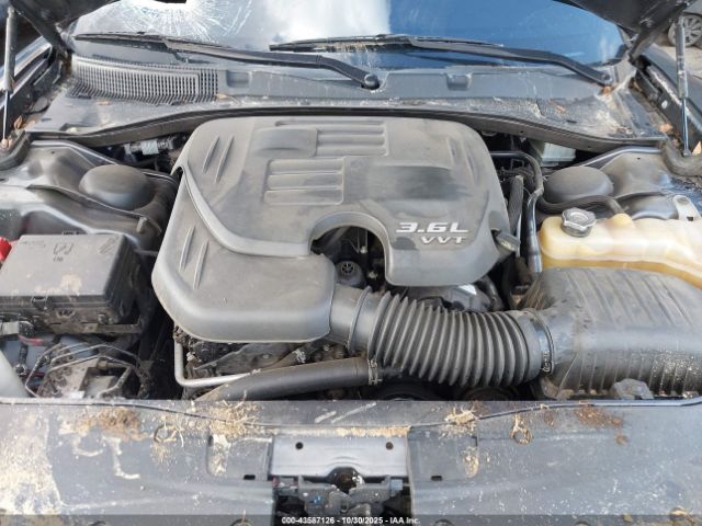 Dodge Charger Sxt Plus Rwd Image 20