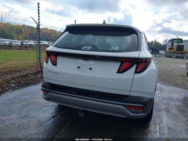 Hyundai TUCSON Se Image 13