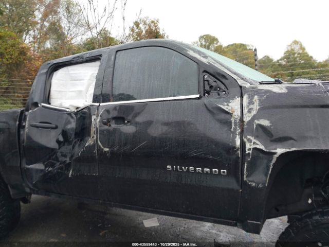 Chevrolet Silverado 1500 Custom Image 10