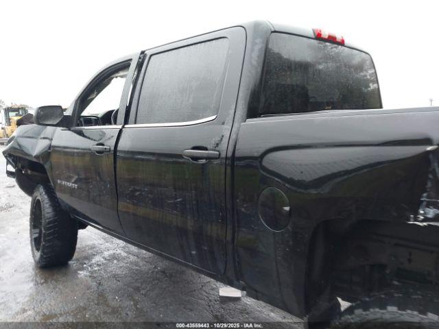 Chevrolet Silverado 1500 Custom Image 8