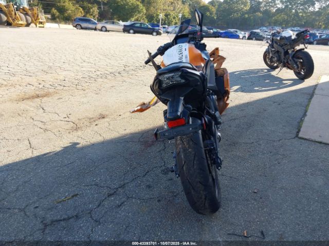 Kawasaki Ex650 P Image 3