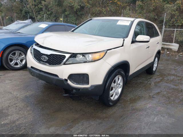 Kia Sorento Lx Image 3