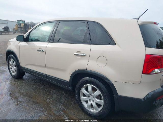 Kia Sorento Lx Image 7