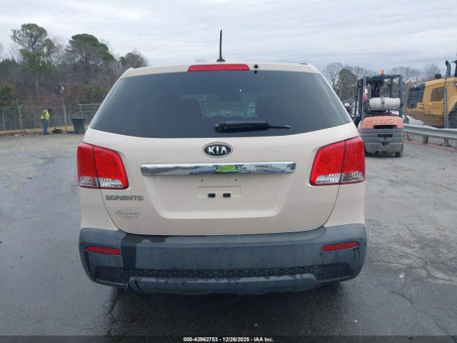 Kia Sorento Lx Image 13