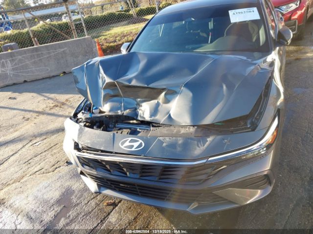 Hyundai ELANTRA Sel Sport Image 4