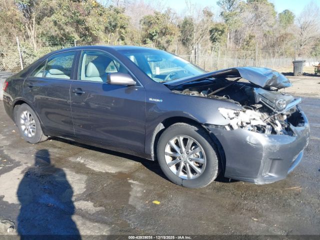 Toyota Camry Image 16