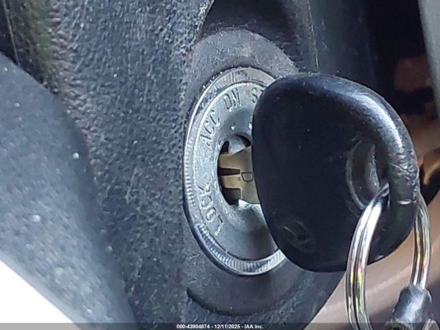 Hyundai ELANTRA Gls Image 11