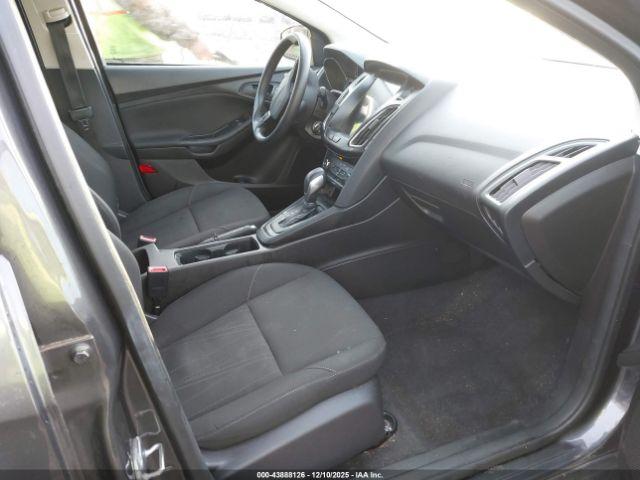 Ford Focus S Image 3