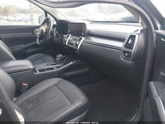 Kia Sorento S Image 6