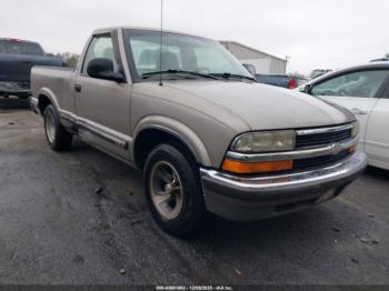  Salvage Chevrolet S-10