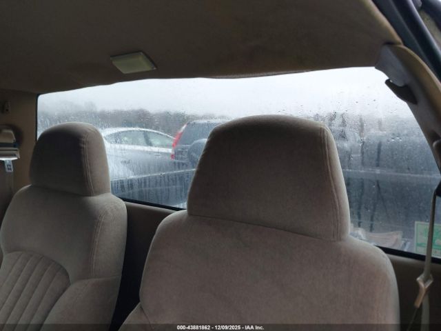 Chevrolet S-10 Ls Fleetside Image 7