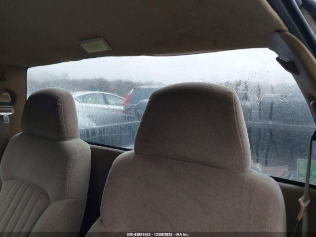 Chevrolet S-10 Ls Fleetside Image 7