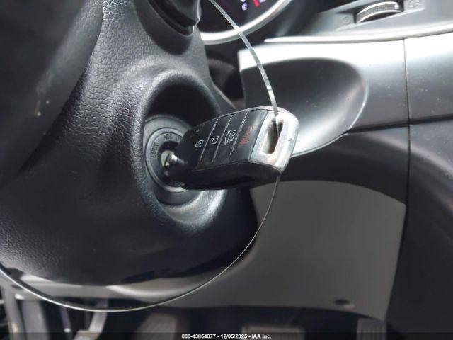 Kia Optima Lx Image 9