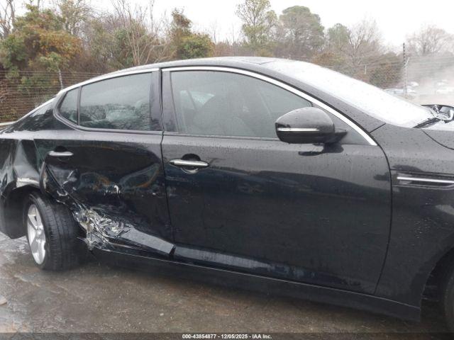 Kia Optima Lx Image 16