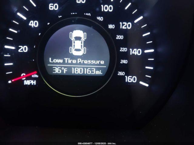 Kia Optima Lx Image 14