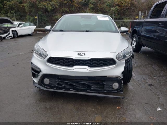 Kia Forte Lxs Image 11