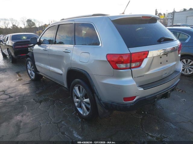 Jeep Grand Cherokee Laredo Image 10