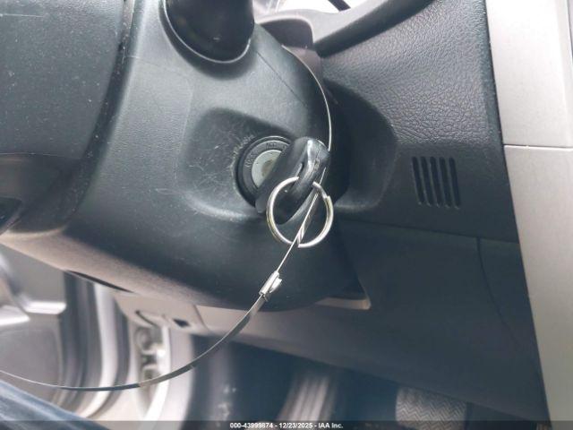 Toyota Corolla S Image 8