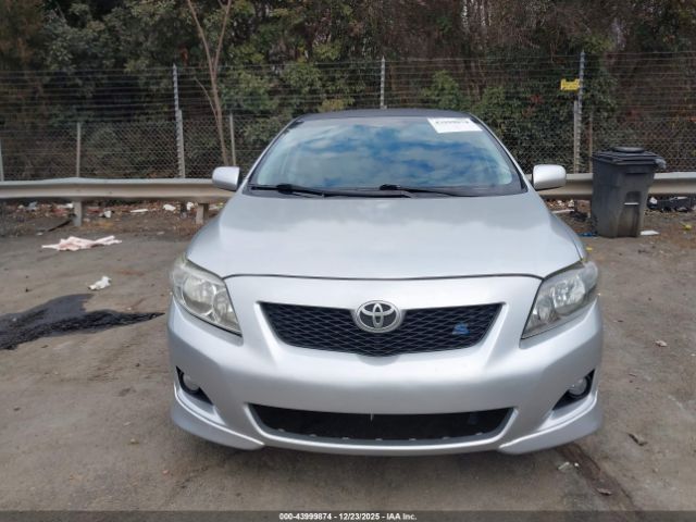 Toyota Corolla S Image 13