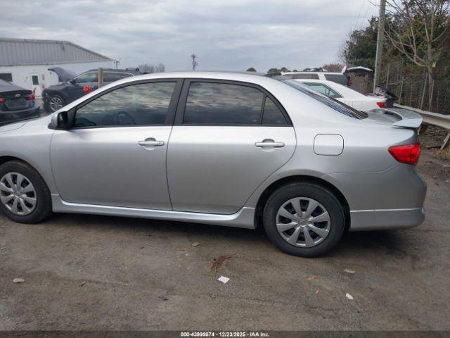 Toyota Corolla S Image 11