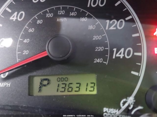 Toyota Corolla S Image 12