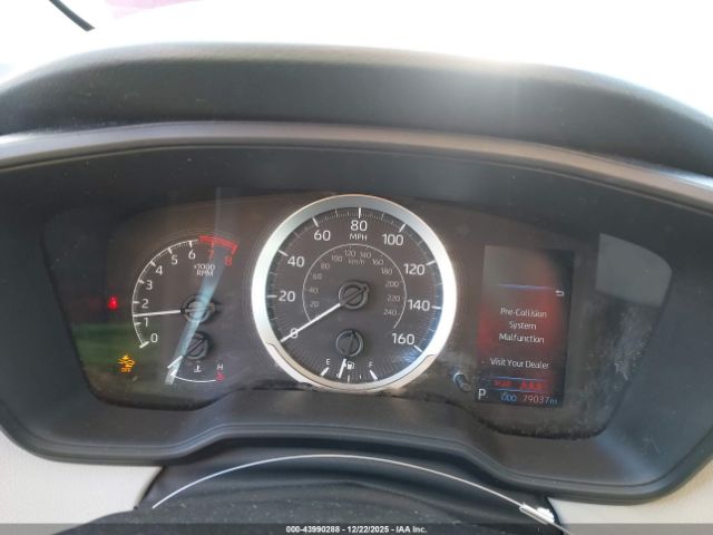 Toyota Corolla Le Image 13