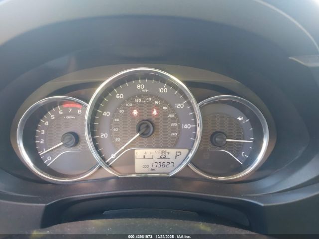 Toyota Corolla L Image 3