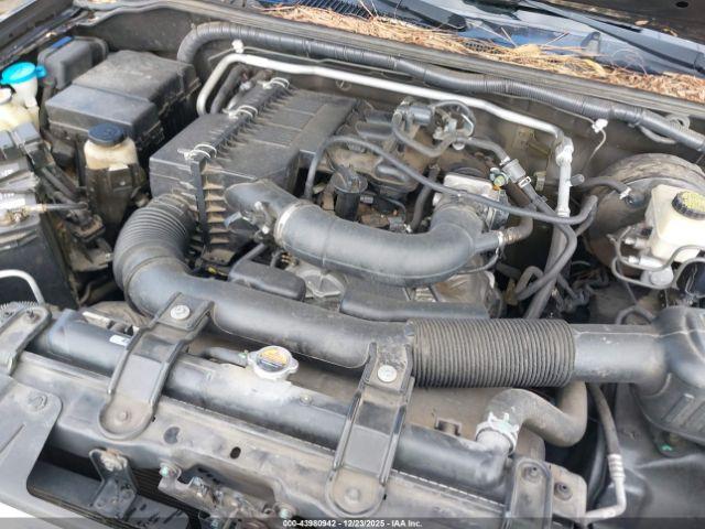 Nissan Frontier Sv-i4 Image 8