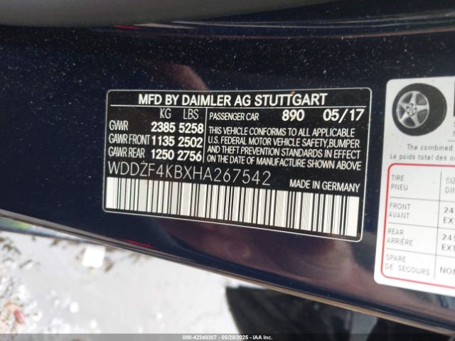 Mercedes-Benz E-Class 4matic Image 13