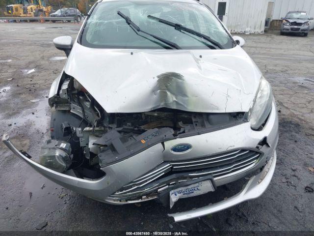 Ford Fiesta S Image 11