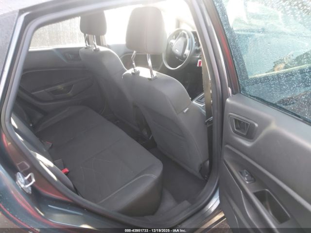 Ford Fiesta Se Image 9