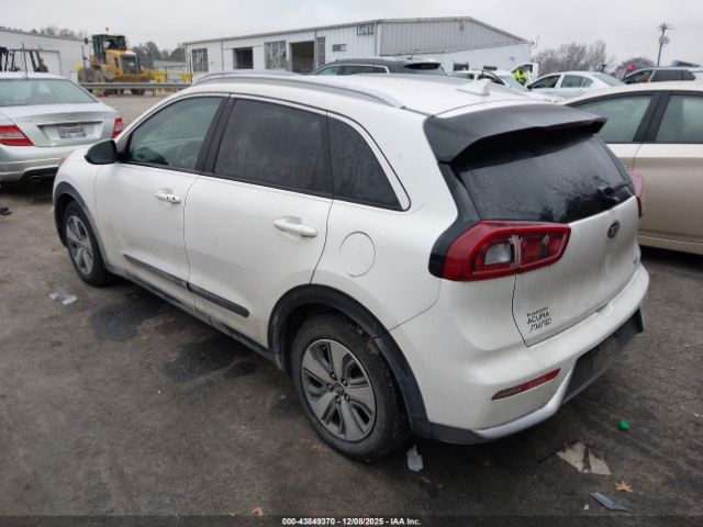 Kia Niro Lx Image 2