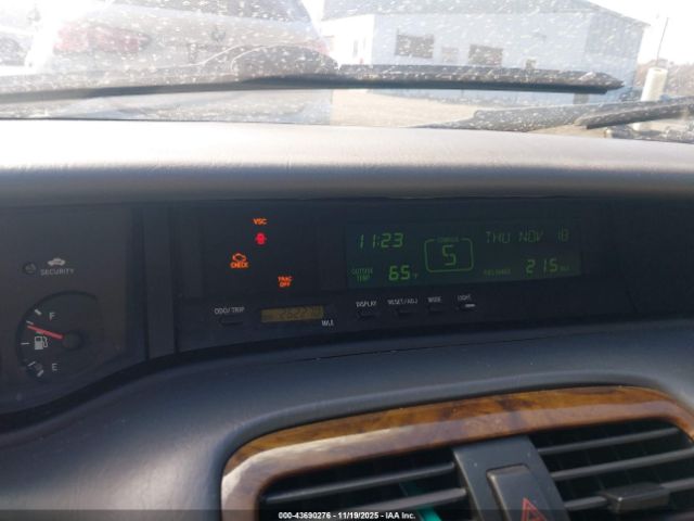 Toyota Avalon Xls Image 8