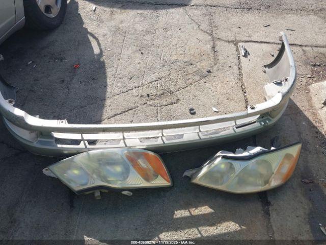 Toyota Avalon Xls Image 11